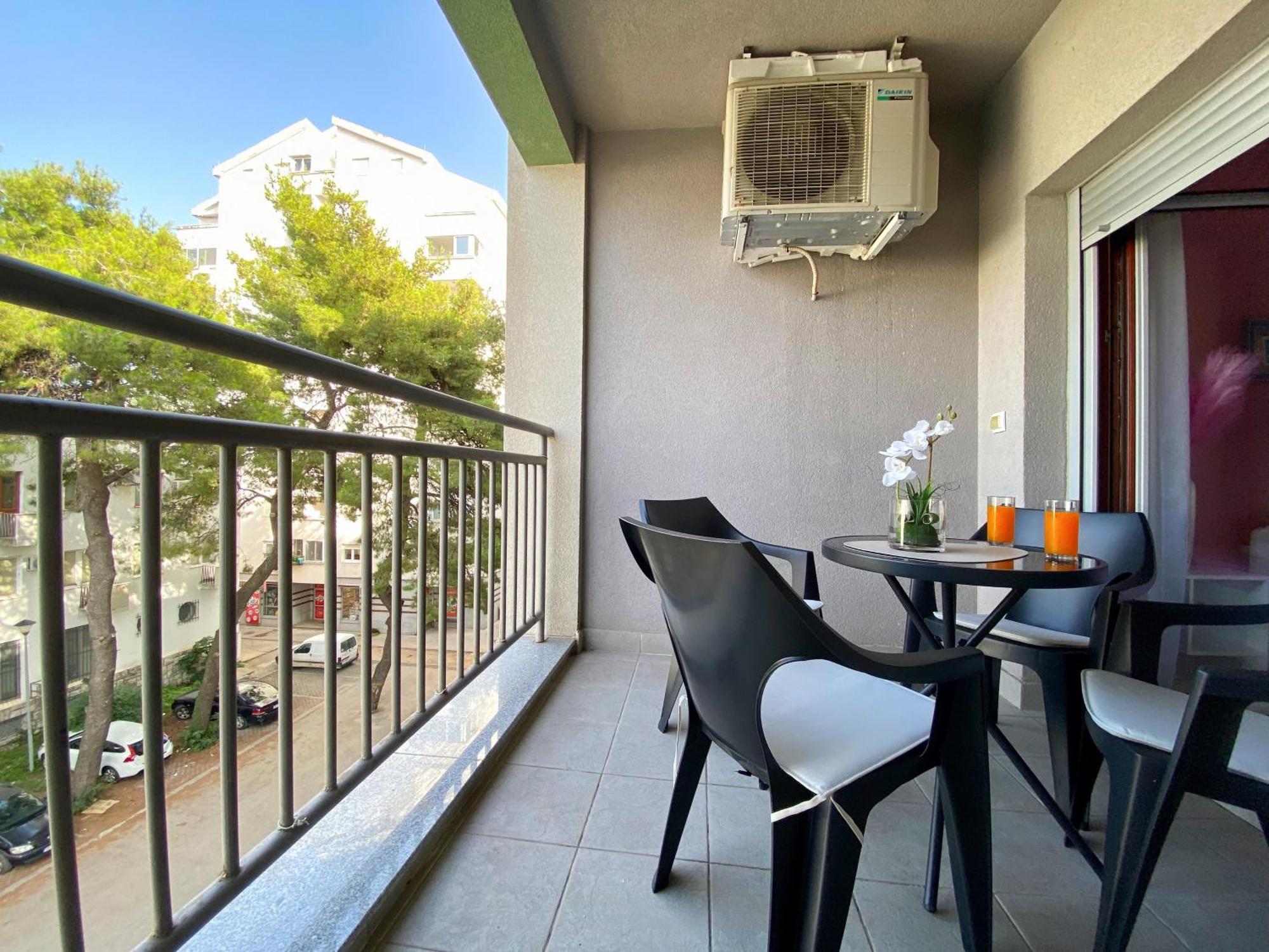 Apartment Center Adria Bar Exterior photo